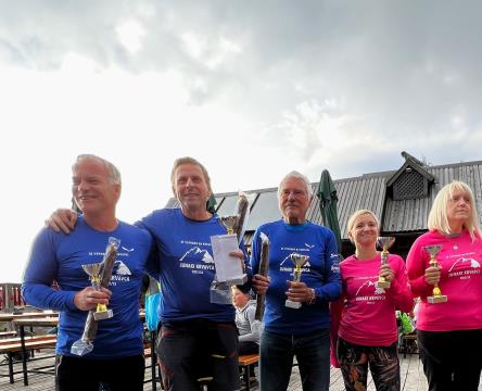 Slika_priznanja in nagrade Krvavec 